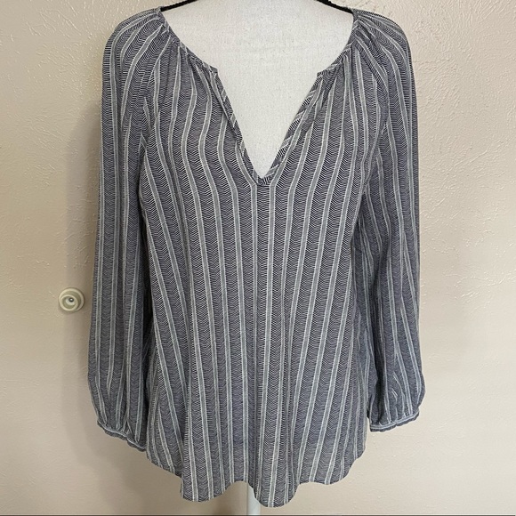 Joie Tops - SOLD E Joie Navy White Print V-neck Long Sleeve Blouse